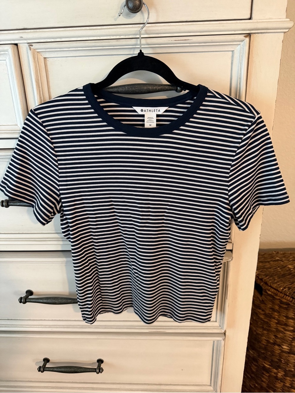 Athleta ribbed cropped tee